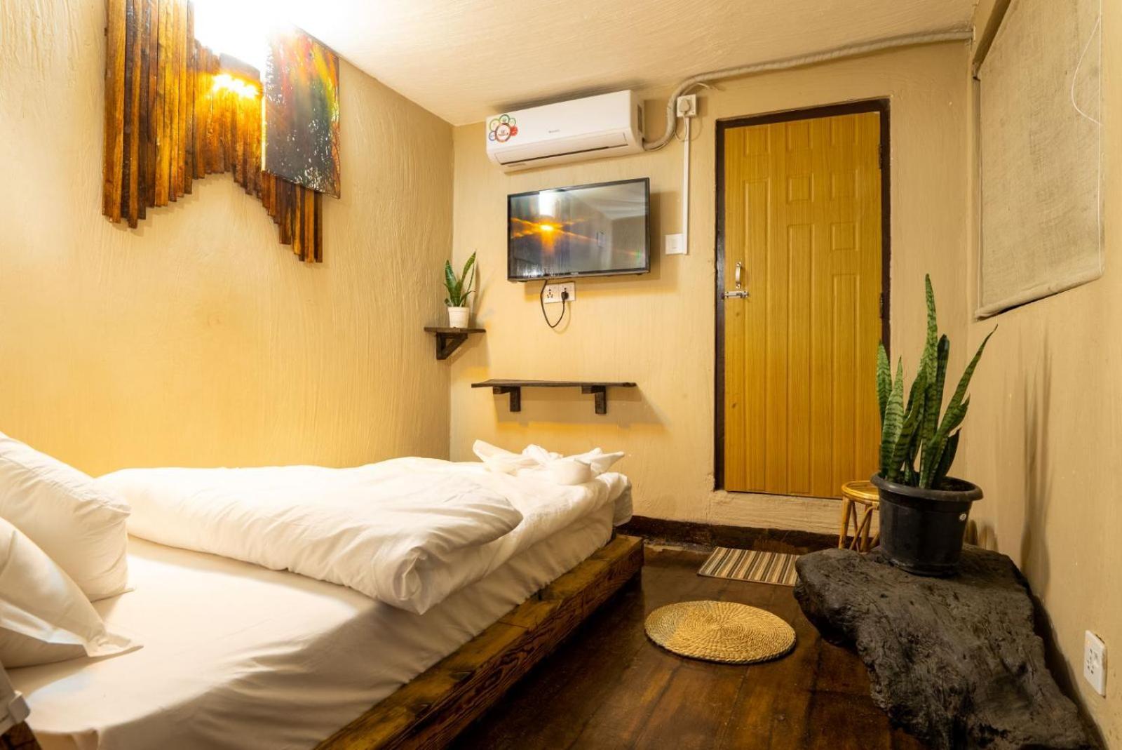 The Weavers Inn Lalitpur Esterno foto